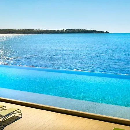 Aminess Vival Maestral Hotel 4*